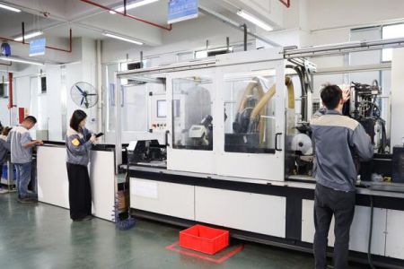 防火門密封條嚴(yán)選：傲群UL94-V0阻燃毛刷，安全無憂